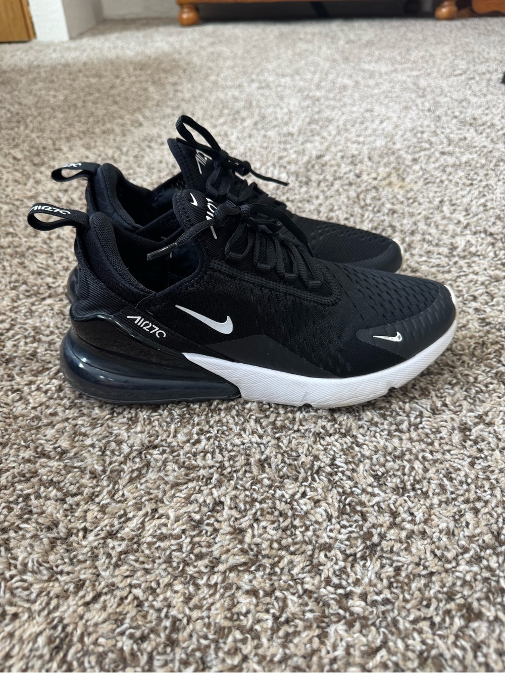 Nike Black/White Air Max 270 Sneakers